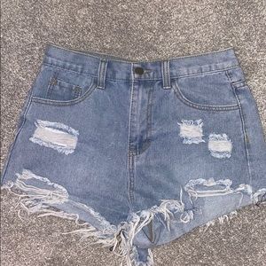 🌞 NWOT high waisted jean shorts